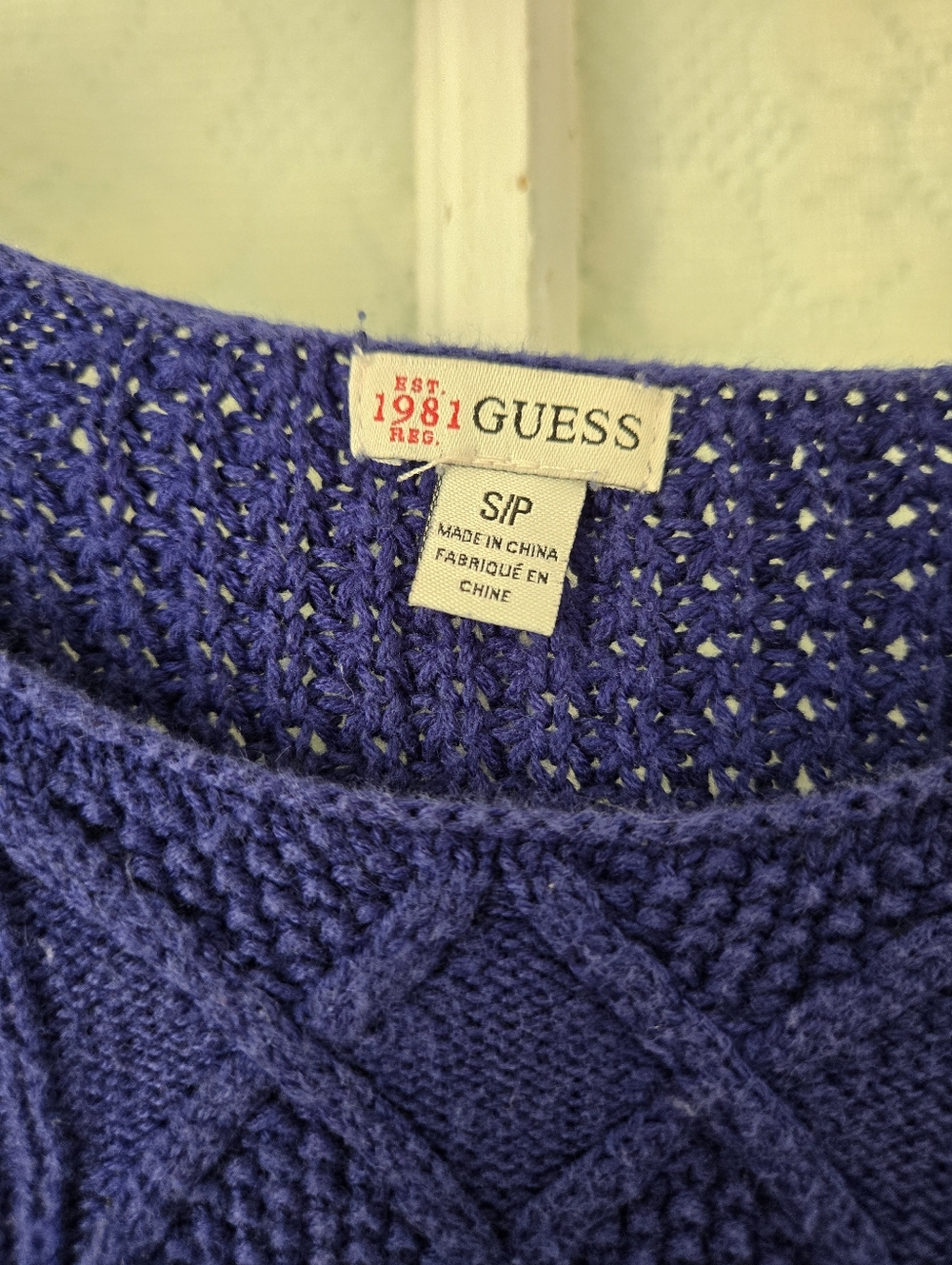Guess Blue Cable Knit Zip Shoulder Sweater Small - Picture 4 of 4